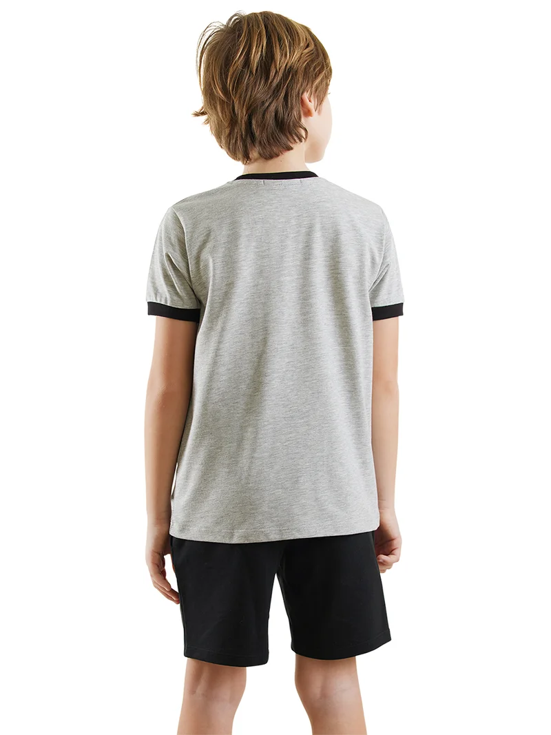 دينوكيدس طقم شورت وتيشيرت للأولاد قراصنة رمادي